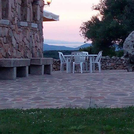 Turismo Rurale L'Agliuledda Sant'Antonio di Gallura Exterior foto