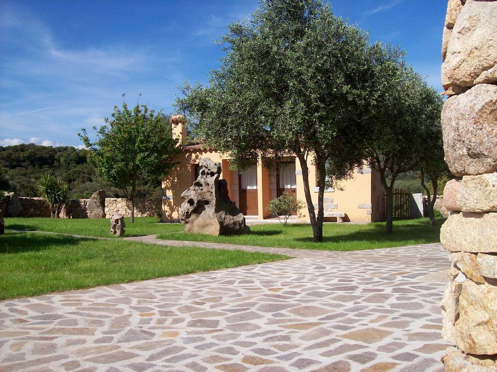Turismo Rurale L'Agliuledda Sant'Antonio di Gallura Exterior foto