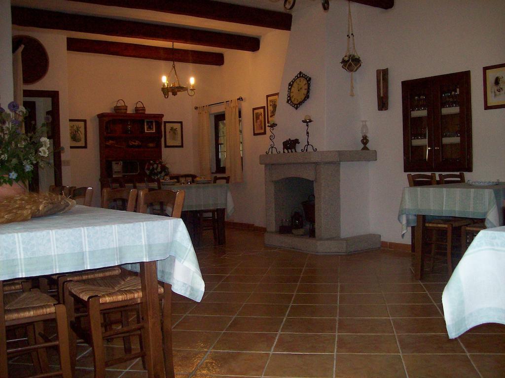 Turismo Rurale L'Agliuledda Sant'Antonio di Gallura Exterior foto
