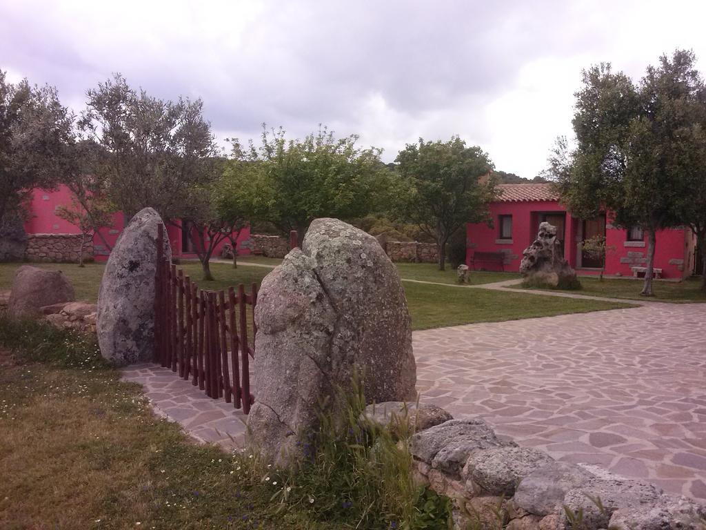 Turismo Rurale L'Agliuledda Sant'Antonio di Gallura Exterior foto