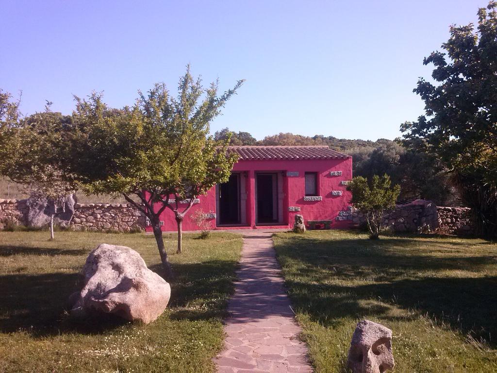 Turismo Rurale L'Agliuledda Sant'Antonio di Gallura Exterior foto