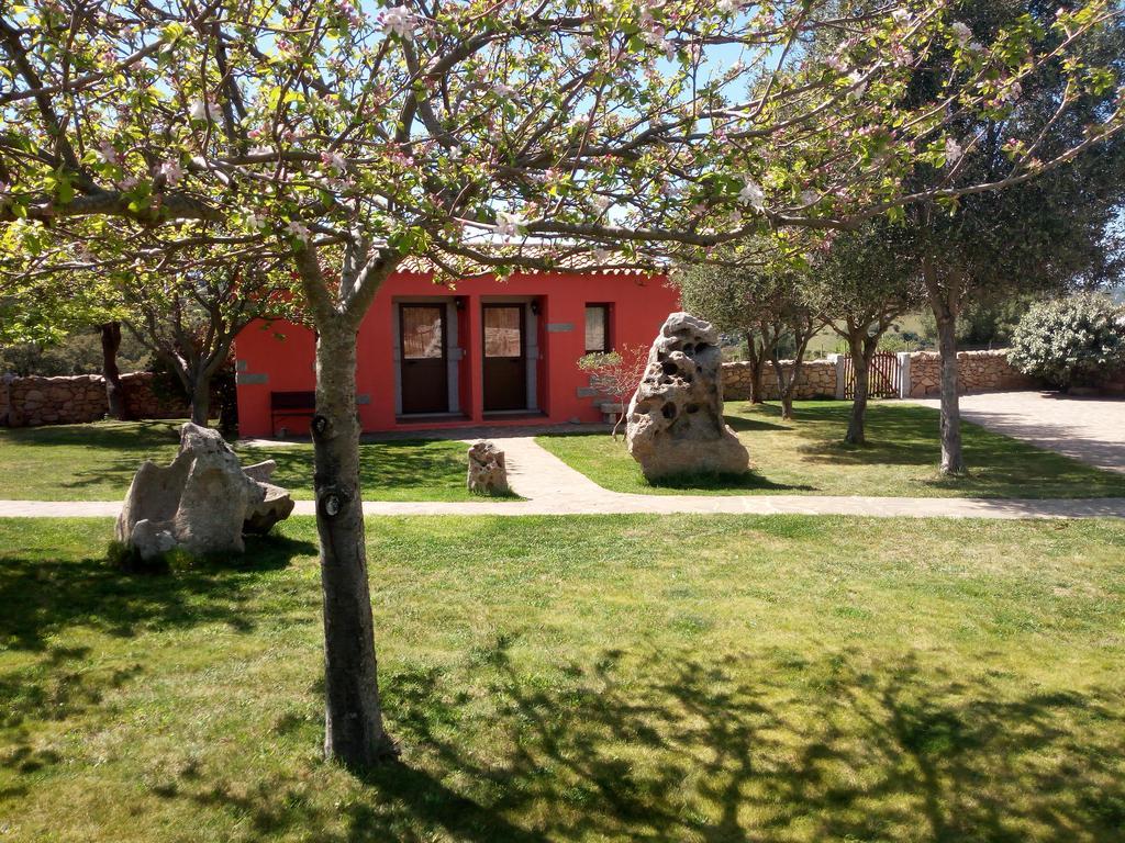 Turismo Rurale L'Agliuledda Sant'Antonio di Gallura Exterior foto
