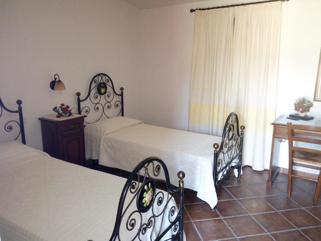 Turismo Rurale L'Agliuledda Sant'Antonio di Gallura Exterior foto