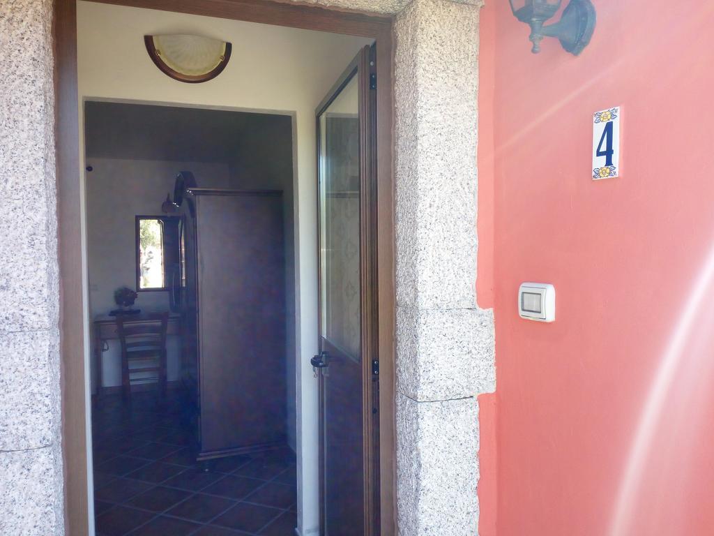 Turismo Rurale L'Agliuledda Sant'Antonio di Gallura Exterior foto